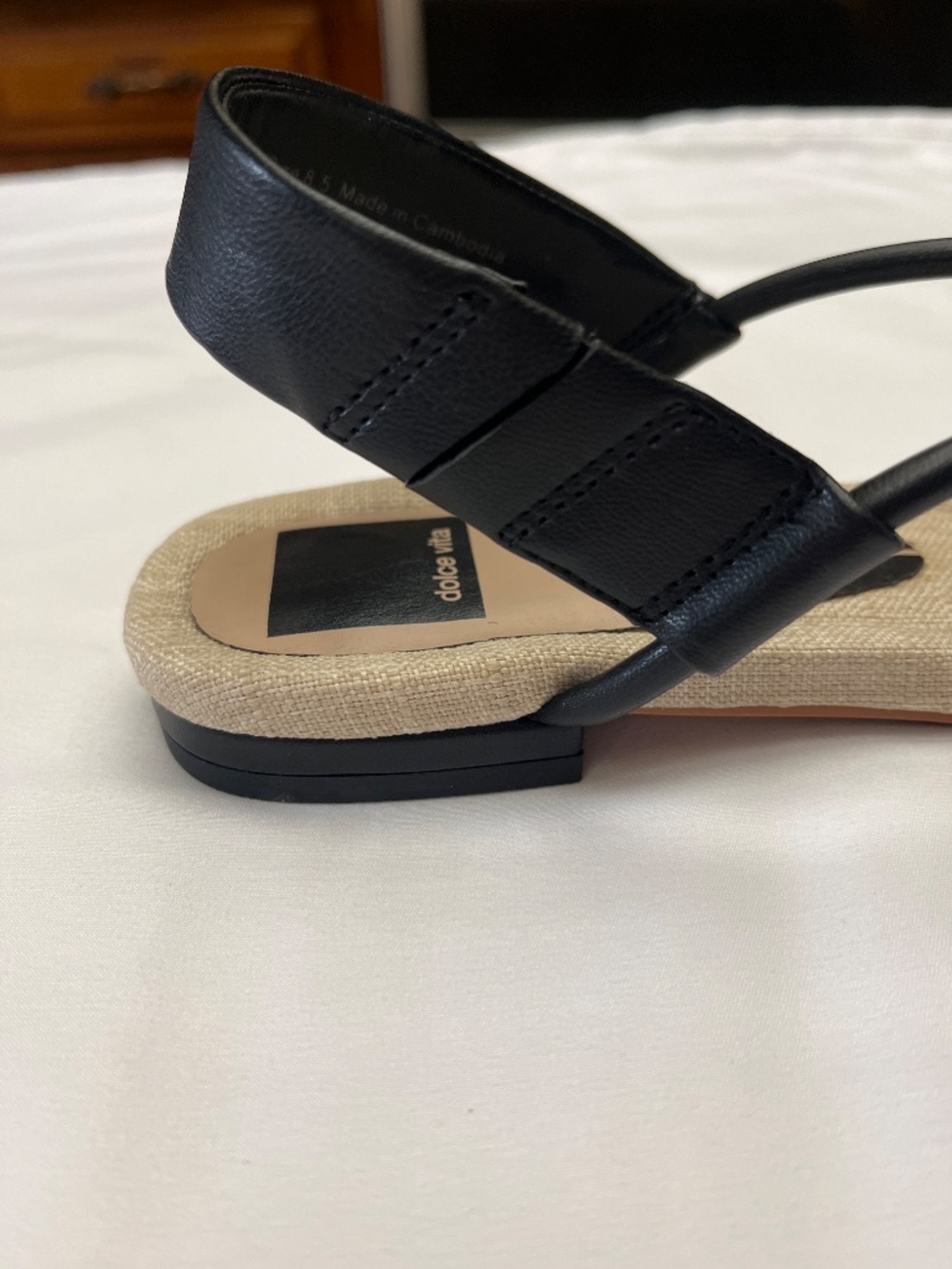 NIB Blk. Bacey Dolce Vita Sandals.  Style is Stella.  Size 8.5.  Beautiful On. - Picture 6 of 12